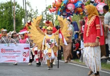 Ragam Busana Budaya dan Perjuangan Semarakkan Karnaval Kemerdekaan di Sinjai