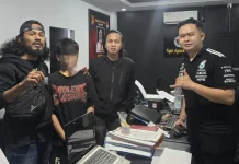 URC Resmob Polres Bone Kejar 15 Pemuda, Satu Diamankan Bawa Sinte
