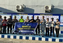 Tim Monev Polda Sulsel Tinjau Kampung Tertib Lalu Lintas Bone