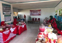 Lomba Kue Tradisional Warnai Penutupan Pesta Rakyat di Kajuara