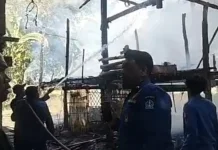 Kebakaran Rumah Panggung Hanguskan Harta Warga Barebbo