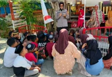 Polres Bone Bina Santri Al-Muhajirin Jadi Generasi Berakhlak
