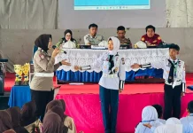 Satlantas Polres Bone Edukasi Pelajar Tertib Berlalu Lintas