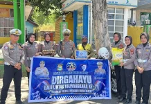 Satlantas Soppeng Salurkan Sembako untuk Warga di HUT Lalu Lintas