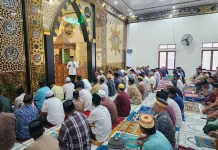 Bupati Bone Silaturahmi dengan Jamaah Masjid Jami Nurul Ilahi di Desa Jaling