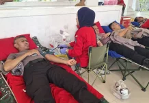 HUT ke-81 TNI, Brimob Bone Ikut Donor Darah