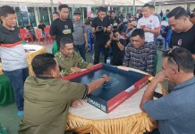 Ratusan Peserta Meriahkan Turnamen Domino Piala Panglima TNI di Bone
