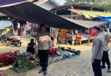Pastikan Harga Komoditi Aman, Polres Soppeng Pantau Harga Sembako di Pasar