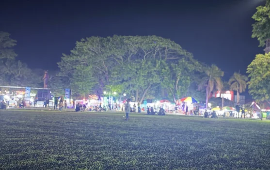 Lapangan Merdeka dan Stadion Lapatau Jadi Peluang Rezeki Pelaku UMKM