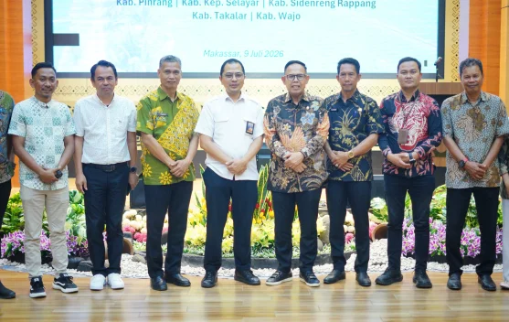 Wakil Bupati Bone Hadiri Penyerahan Hasil Program JIAT Inpres 2025 di Makassar