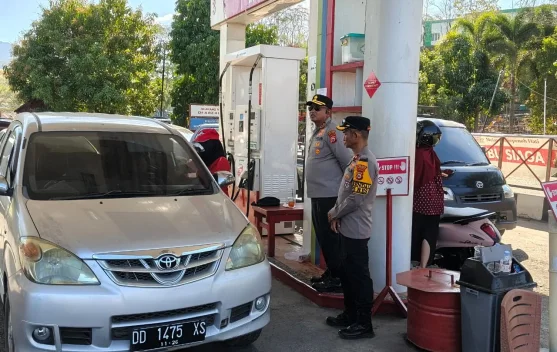 Maraknya Antrean BBM, Kapolres Soppeng Cek Tiga SPBU