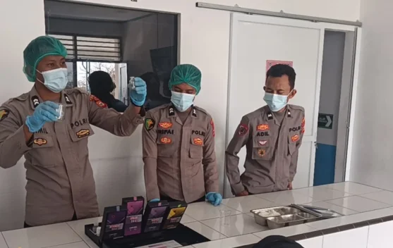 Sidokkes Polres Soppeng Periksa Keamanan Makanan SPPG, Lima Menu Layak Disajikan