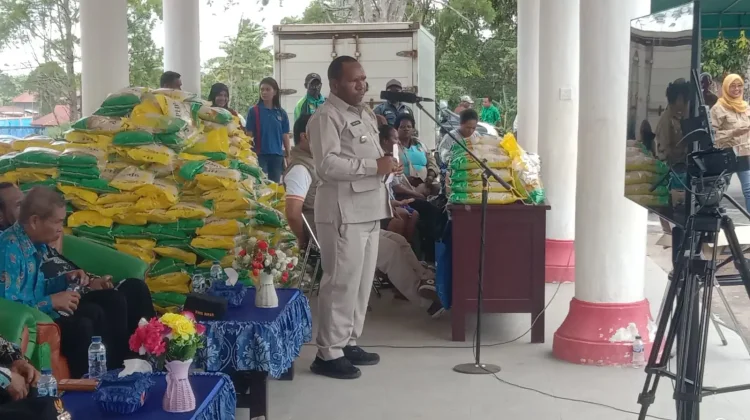 Bupati Rony: Pelaku Usaha Perbanyak Sedekah lewat Bulan Puasa