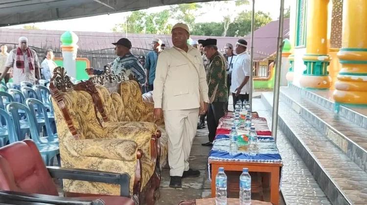 Buka Puasa Bersama, Bupati Roni Omba Imbau Warga Dukung Pembangunan