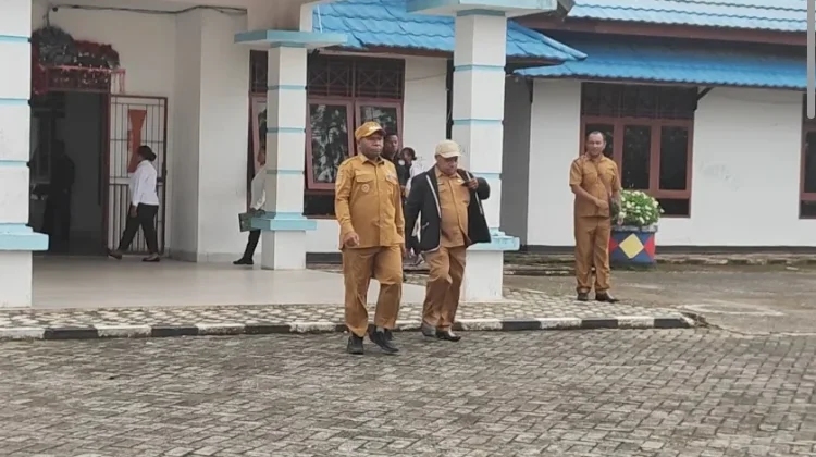 Bupati Ingatkan Pejabat Baru Tidak Terpengaruh Isu Media Sosial