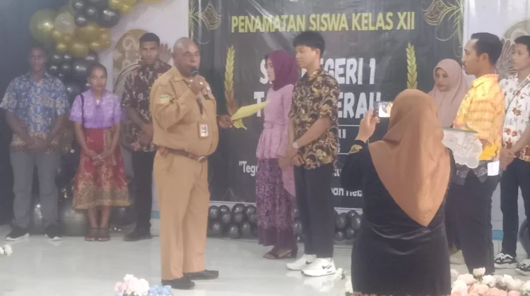 Lulusan SMA Negeri 1 Tanah Merah Didorong Lanjut ke Perguruan Tinggi