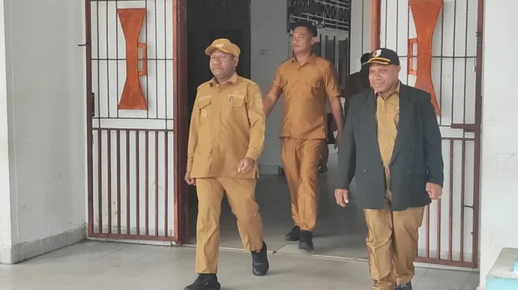 Bupati Boven Digoel Minta OPD Tegas terhadap Honorer Malas
