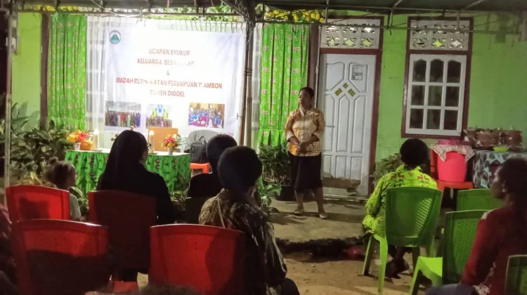 Ibadah Perdana Perkuat Iman dan Persaudaraan Perempuan Wambon