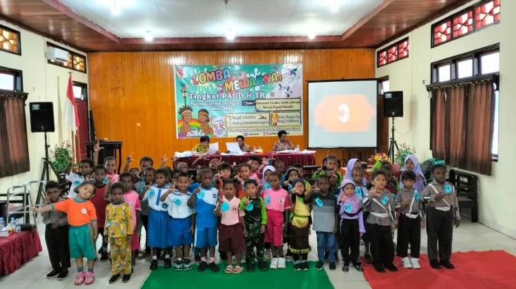 13 TK di Tanah Merah Ikuti Lomba Mewarnai Bertema Literasi