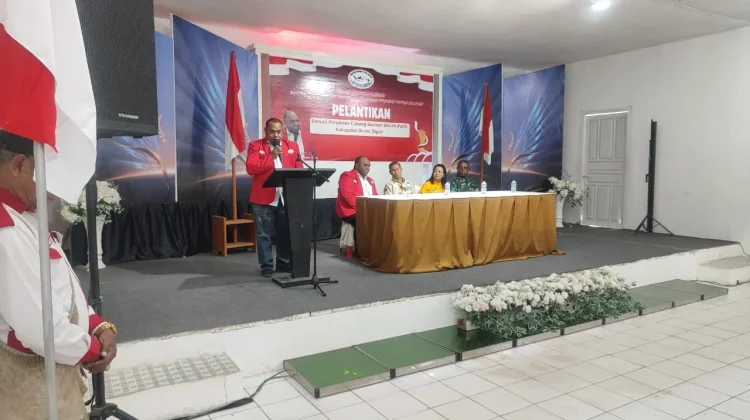 Kristian Kamim Pimpin Barisan Merah Putih Boven Digoel