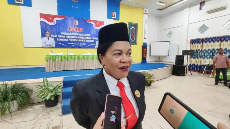 Maria Modesta Payunglangi Resmi Dilantik Pimpin Diskominfo Boven Digoel