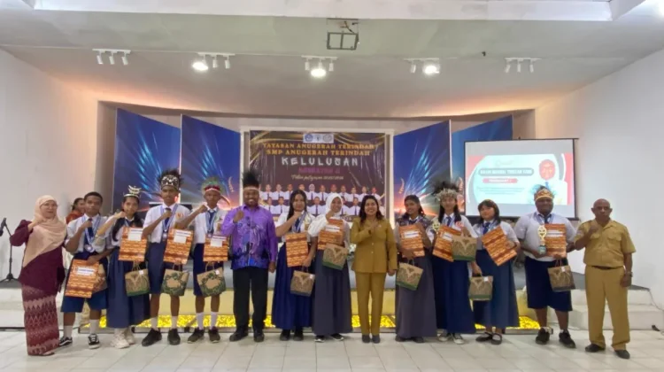 Kenangan Indah dan Harapan Masa Depan Warnai Perpisahan Siswa Kelas IX SMP Anugera