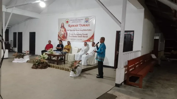 Momentum Hari Raya Hati Kudus Yesus,   Umat di Ajak Perkuat Persaudaraan