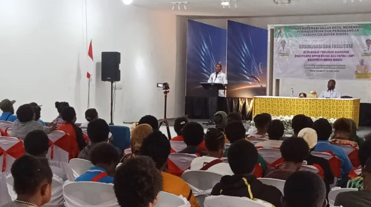 Diskoperindag Gelar Sosialisasi dan Fasilitasi Kemudahan Perizinan Berusaha