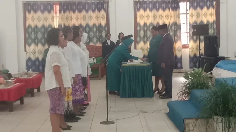Bupati Rony Omba: PKK Jadi Kekuatan Pembangunan Daerah