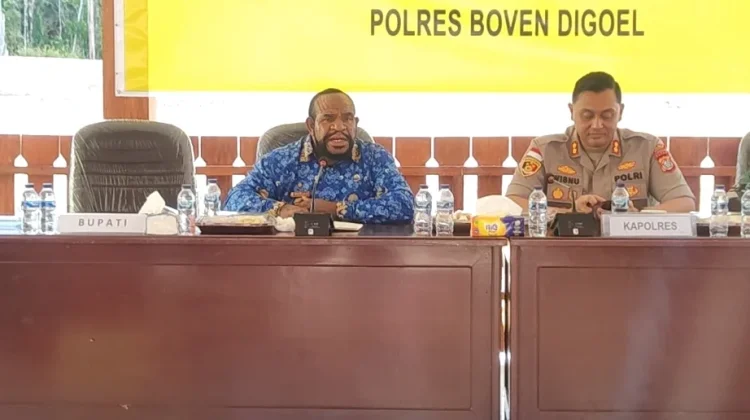 Sekda Boven Digoel Ajak Masyarakat Dukung Investasi Buka Lapangan Kerja
