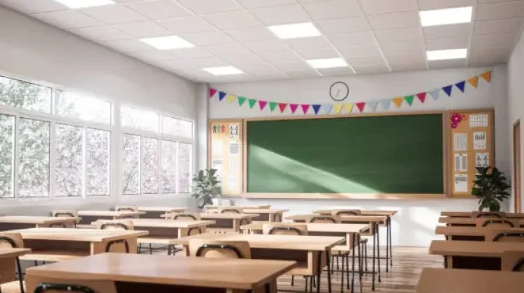 Rutinitas Guru di Balik Libur Sekolah yang Jarang Diketahui