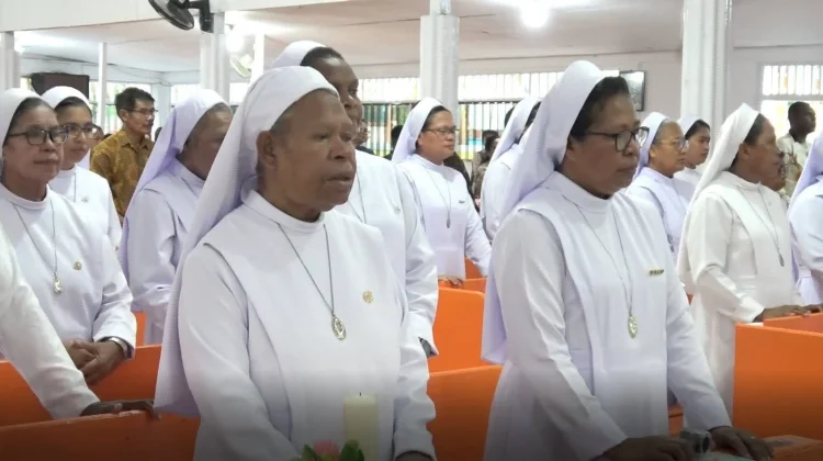 Pastor Paroki Hati Kudus Tanah Merah Apresiasi Retret PBHK Regio Papua