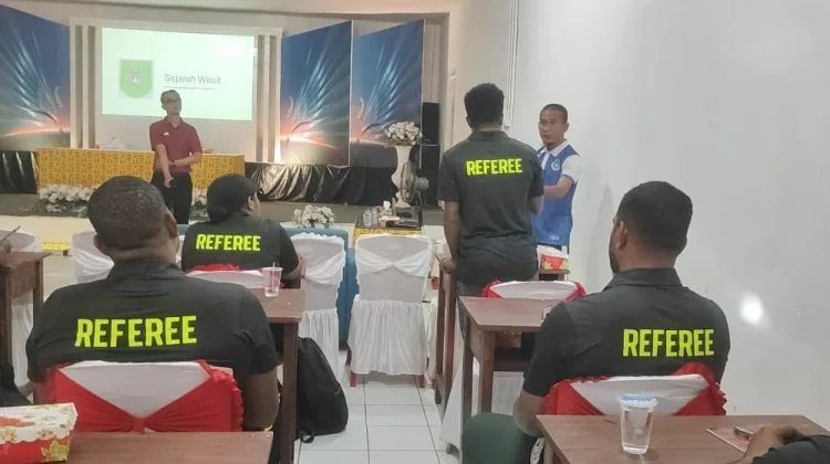 Wabup Marlinus: Wasit Adalah Penjaga Keadilan dalam Setiap Pertandingan