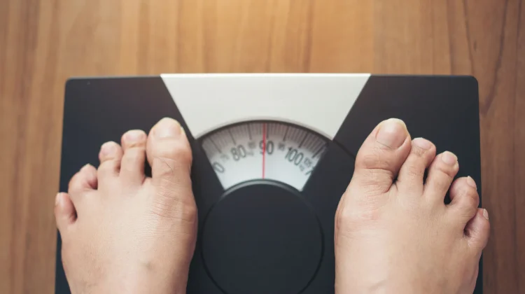 Kapan Waktu Terbaik Menimbang Berat Badan