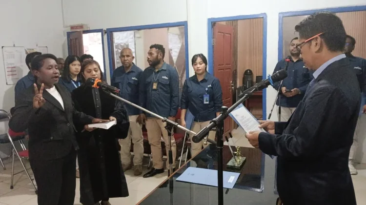 Pengukuhan Kasubbag Tata Usaha Baru, Momentum Memperkuat Sinergi dan Kinerja RRI