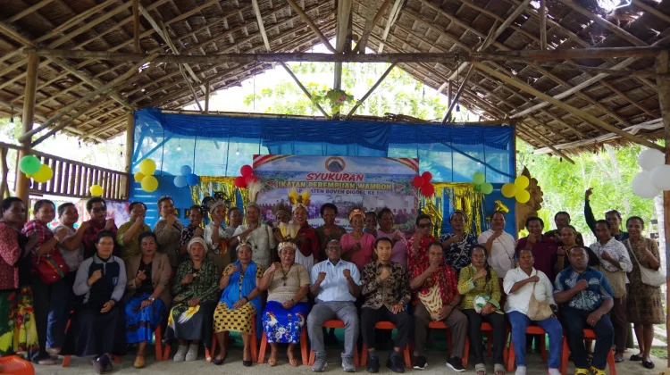 Satu Tahun Ikatan Perempuan Wambon, Dorong Perempuan Aktif Berkontribusi
