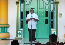 Safari Ramadan di Mindiptana, Bupati Roni Diapresiasi Warga