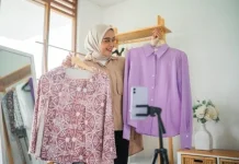 Kapan Waktu yang Tepat Beli Baju Lebaran Secara Online?