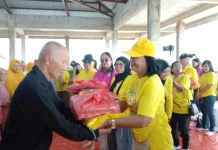 IWSS Boven Digoel Berbagi Takjil dan Sembako di Bulan Ramadan