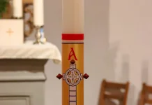 Makna dan Simbol Lilin Paskah dalam Tradisi Gereja Katolik