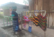 Penjual Noken di Boven Digoel Kesulitan tempat Jualan Tetap