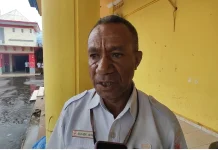 Gubernur Apolo Realisasikan Permintaan Bantuan bagi Nakes Boven Digoel