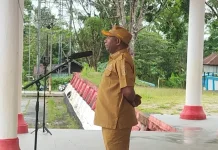 Bupati Roni Omba Tekankan Disiplin Kehadiran ASN dalam Apel Pagi