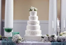 Dummy Cake Simbol Pernikahan