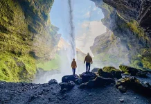 Wisata Tersembunyi di Indonesia yang Wajib Masuk Bucket List