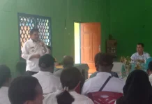Antusias warga Perbatasan Menyambut Tim Kemendes di Mindiptana
