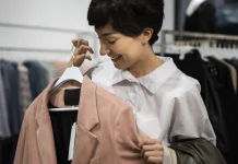 Capsule wardrobe, Hemat Ruang dan Uang