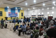 Dilantik Jadi Kepala Disparekrafpora, Vera Resubun Siap Perkuat Sinergi