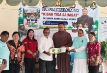 Buku Kisah Tiga Sahabat Hadirkan Pembelajaran Berbasis Budaya Lokal