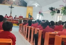 Sebanyak 94 Krismawan/Krismawati Terima Sakramen Krisma dari Uskup Agung Merauke